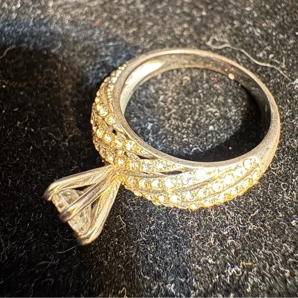 Source Unknown Gold and Silver Women's Ring